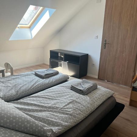 バラトンフレド Loft Piheno Es Wellness Hazヴィラ エクステリア 写真