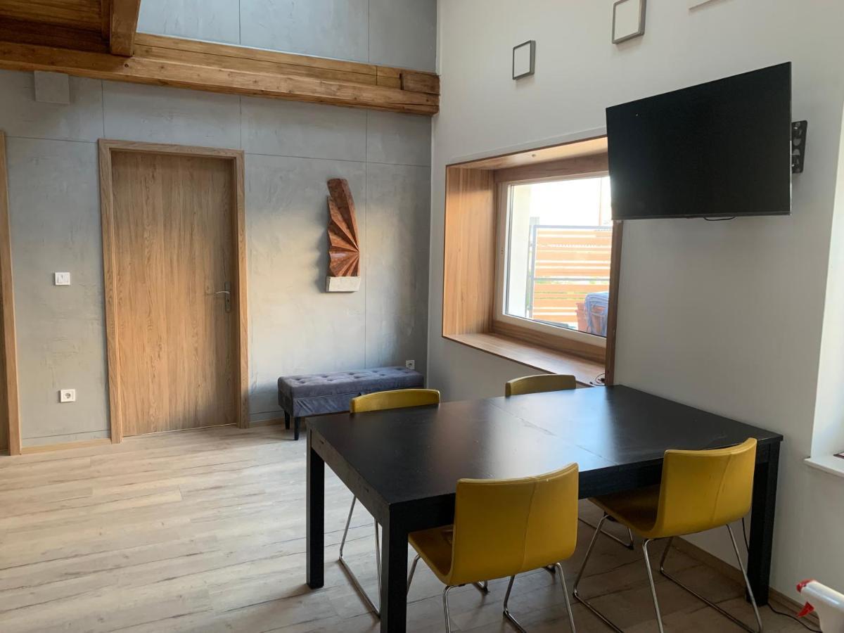 バラトンフレド Loft Piheno Es Wellness Hazヴィラ エクステリア 写真